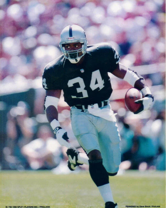 Derrick Fenner 8x10 Oakland Raiders photo - AutographsForSale.com