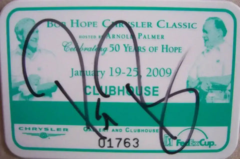 5df76e2b825c84a914332db5d9005ff5 - AutographsForSale.com