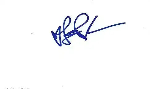Lisa Loeb autographed index card or cut signature - AutographsForSale.com
