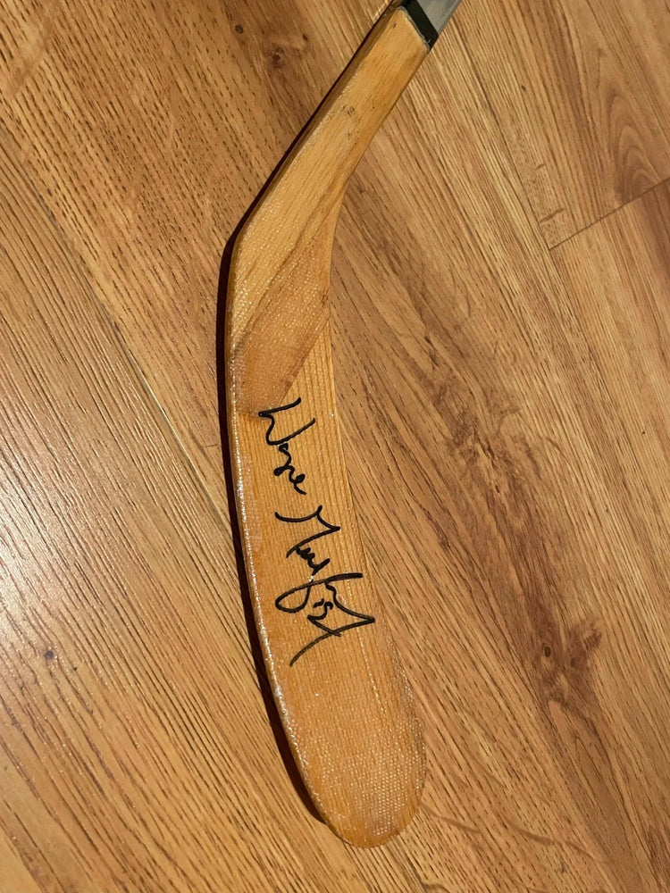 Wayne Gretzky signed LA Kings Easton game issued hockey stick JSA dent - AutographsForSale.com