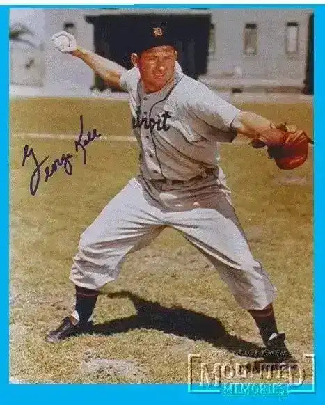 61b857bc77d187ab6ae851ade1f71a50 - AutographsForSale.com