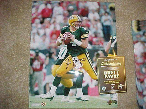 62d7ac91a4d07fe60e23b0fe98312bbf - AutographsForSale.com