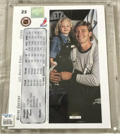 Wayne Gretzky LA Kings 1993 Upper Deck UDA blowup photo card - AutographsForSale.com