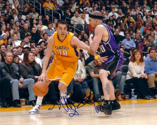 Sasha Vujacic autographed Los Angeles Lakers 8x10 photo - AutographsForSale.com