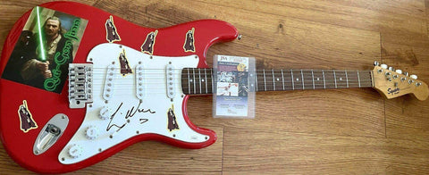 665799cd6ae7964612a9fa4f677214c4 - AutographsForSale.com