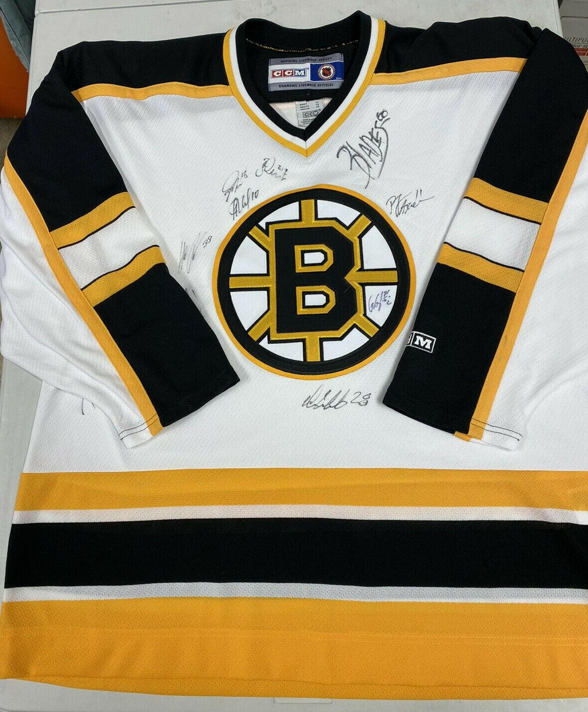 2006 Boston Bruins team autographed CCM jersey PJ Axelsson - AutographsForSale.com