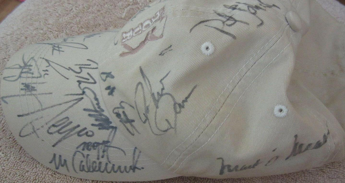 Signed PGA Tour golf cap Mark Calcavecchia Stewart Cink Mark O'Meara Corey Pavin Bob Tway - AutographsForSale.com