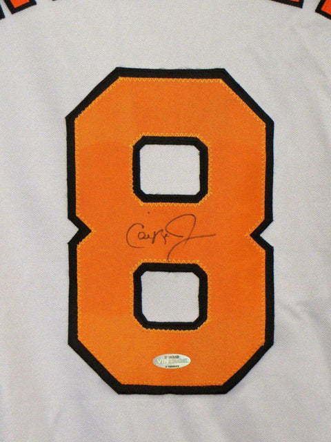 6ce5ebdec07ff4ff9a9cfa52c9ca6ef1 - AutographsForSale.com