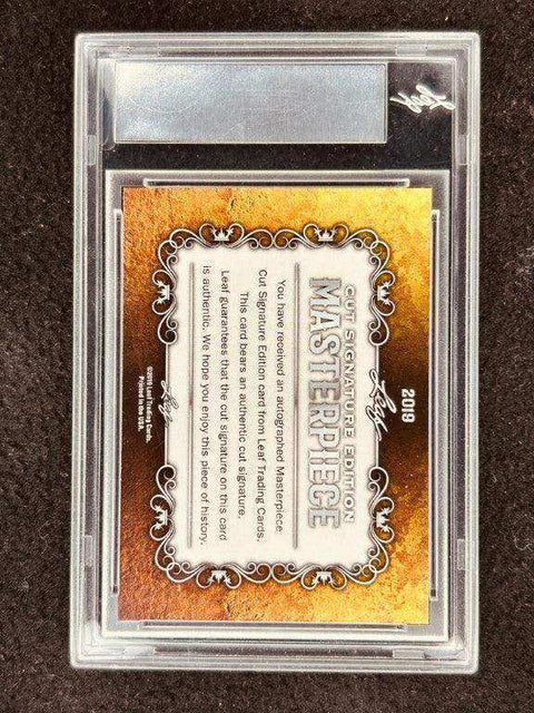 6dbe72aca210e130f66dc06f9b7b0d75 - AutographsForSale.com