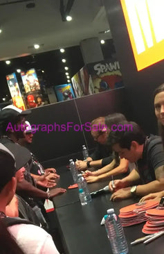 Spider-Man Animated Series cast signed 2017 SDCC mask Robbie Daymond - AutographsForSale.com