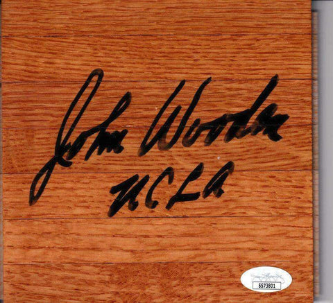 70df09999ceaf696395326492110679f - AutographsForSale.com
