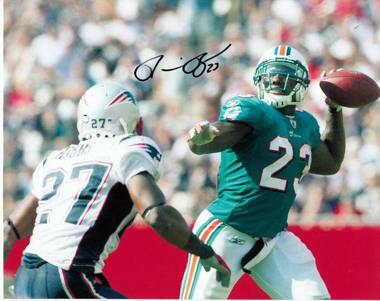 Ronnie Brown autographed Miami Dolphins 8x10 photo - AutographsForSale.com