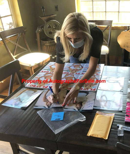 Brande Roderick signed June 2001 Playboy magazine 2001 Pmoy - AutographsForSale.com
