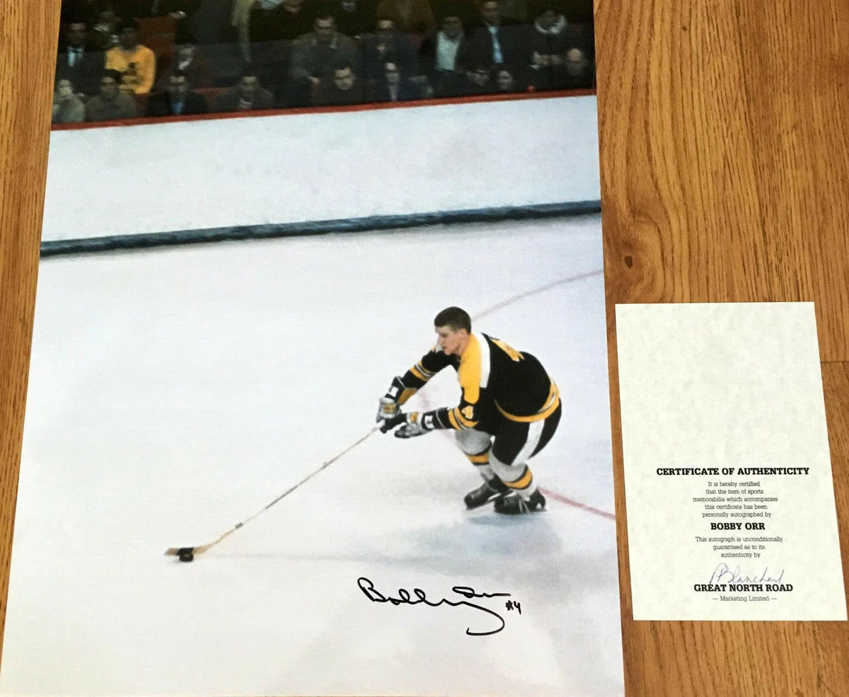 Bobby Orr signed Boston Bruins 16x20 photo - AutographsForSale.com