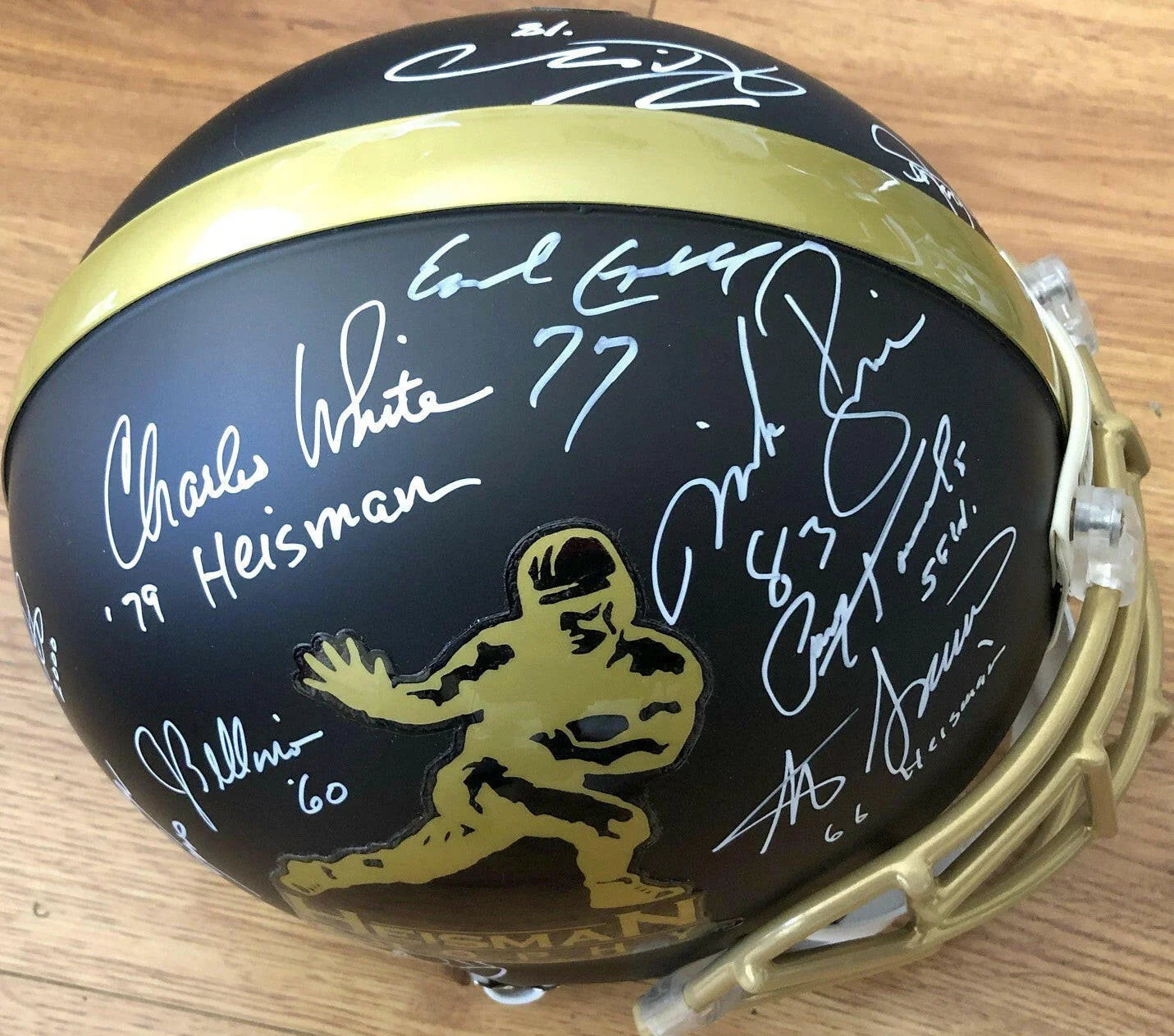 Heisman Trophy FS helmet signed by 13 winners Earl Campbell Tony Dorsett Paul Hornung Steve Spurrier BAS - AutographsForSale.com