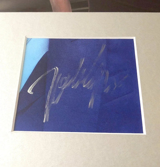 Joely Richardson autograph framed Nip Tuck 8x10 photo JSA - AutographsForSale.com