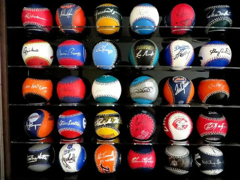 7d25962020526cba9a7a698d4420b15d - AutographsForSale.com