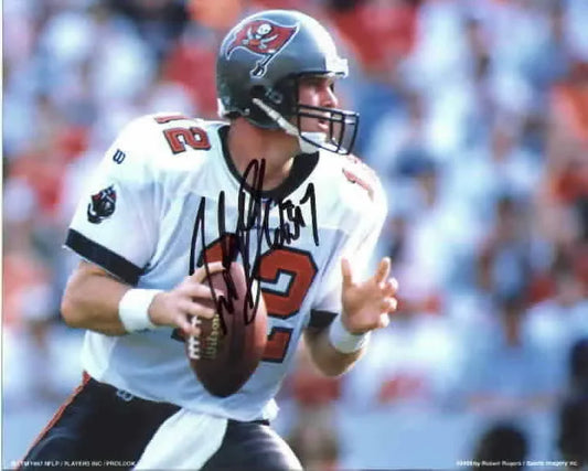 Trent Dilfer autographed Tampa Bay Buccaneers 8x10 photo - AutographsForSale.com