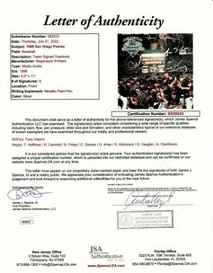 1998 San Diego Padres autographed media guide Ken Caminiti Tony Gwynn Trevor Hoffman Greg Vaughn JSA - AutographsForSale.com