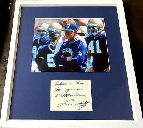 7f1ad997739380243b329da5588cfe03 - AutographsForSale.com
