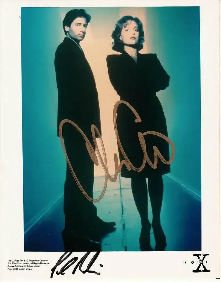 Chris Carter autographed X-Files 8x10 publicity photo - AutographsForSale.com