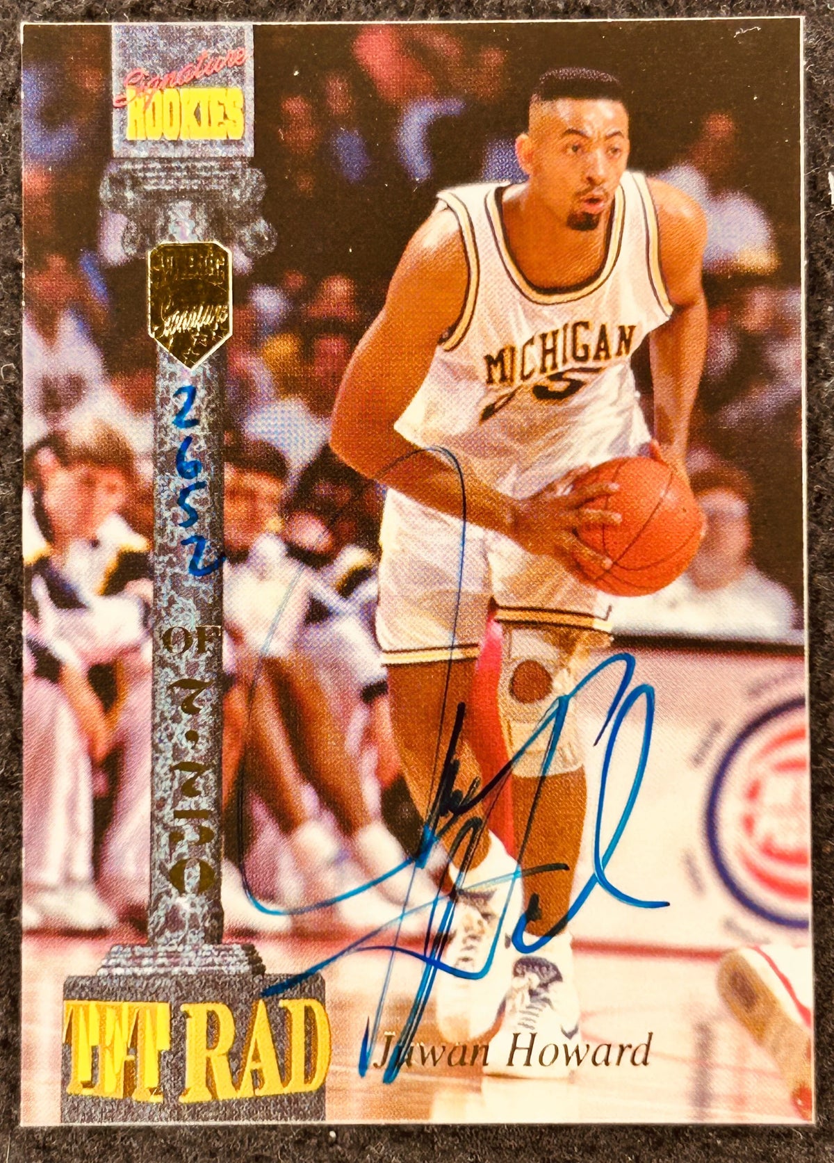 Juwan Howard certified autograph Michigan Wolverines Fab 5 1994 Signature Rookies card - AutographsForSale.com