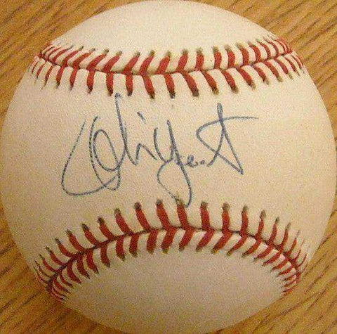 8084a41b4afc2afb30cd627d0e20a566 - AutographsForSale.com
