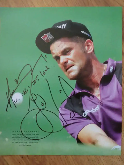 814dfc8b946d1759720f73809453bef5 - AutographsForSale.com