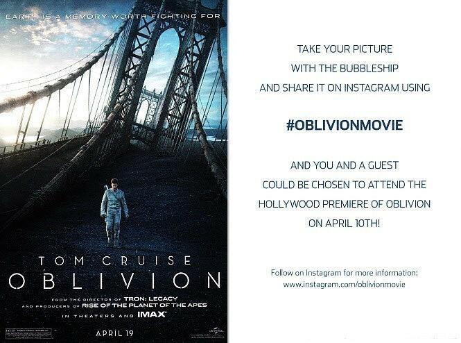 Oblivion Movie 2013 Wondercon promo 2 card set Tom Cruise Morgan Freeman - AutographsForSale.com