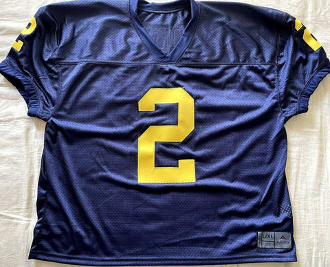 85d474195f13d74f75d248f7e142546a - AutographsForSale.com