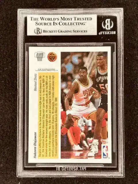 8b3a53f6ee3e287bd78a03a61615cdc9 - AutographsForSale.com