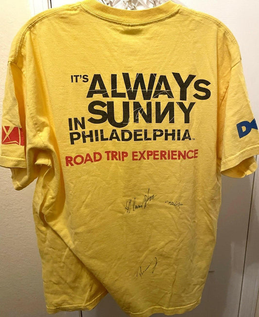 Its Always Sunny In Philadelphia Cast signed T Shirt Glenn Howerton Rob Mcelhenney Kaitlin Olson JSA - AutographsForSale.com