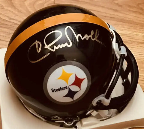 8d304fd178529245348787a2b8cff51f - AutographsForSale.com