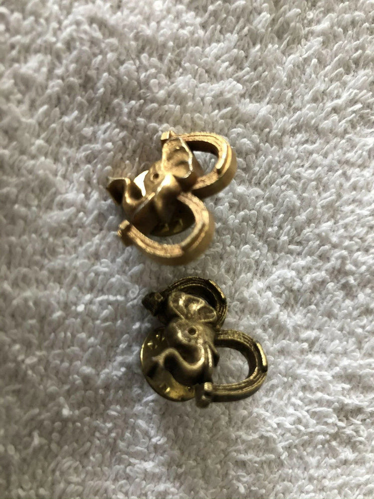Pair of Elephant head Republican Party mascot 60s Gulf Oil gold lapel pins - AutographsForSale.com