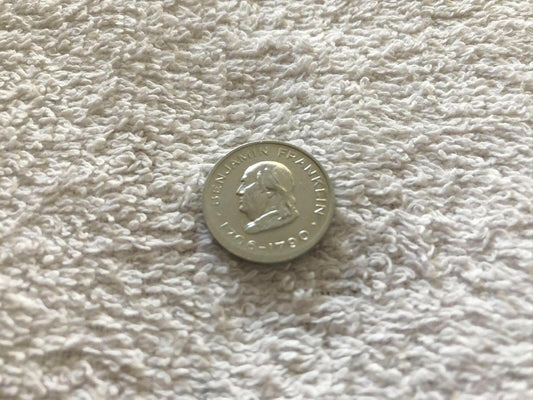 Benjamin Franklin Memorial Souvenir Coin or Token - AutographsForSale.com