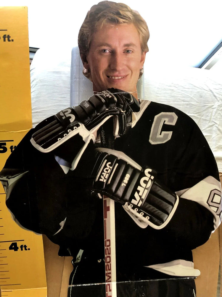 Wayne Gretzky LA Kings 1989 Measure Up life size cardboard standee RARE - AutographsForSale.com