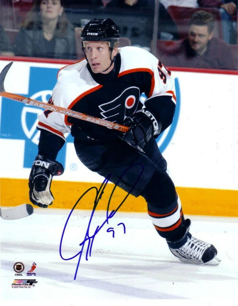 Jeremy Roenick autographed Philadelphia Flyers 8x10 photo - AutographsForSale.com