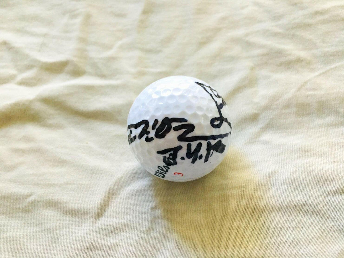 Jin Young Ko autographed Wilson golf ball - AutographsForSale.com