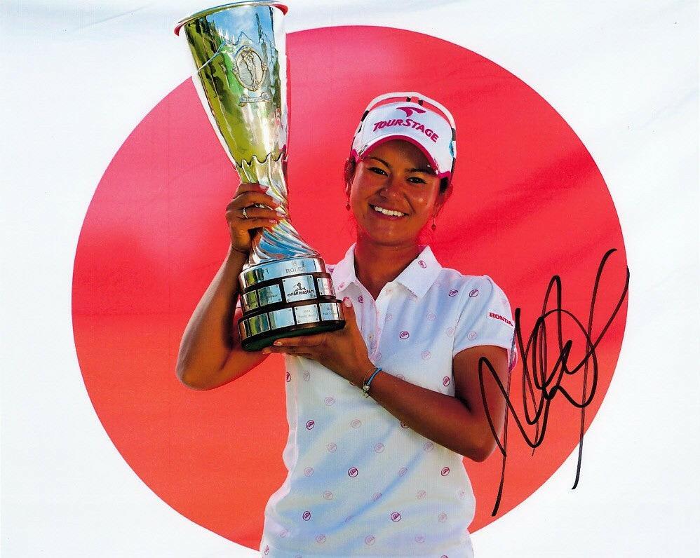 Ai Miyazato autographed 2009 LPGA Evian Masters 8x10 photo - AutographsForSale.com