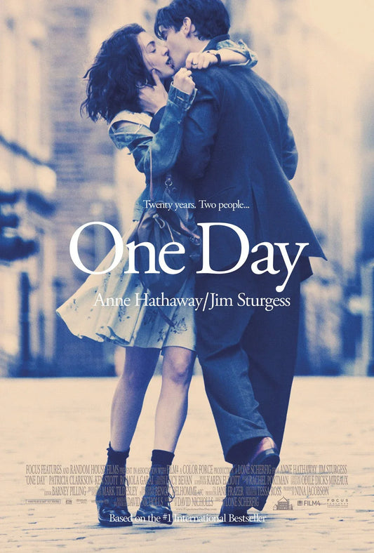 One Day 2011 movie 5x7 postcard (Anne Hathaway Jim Sturgess) - AutographsForSale.com
