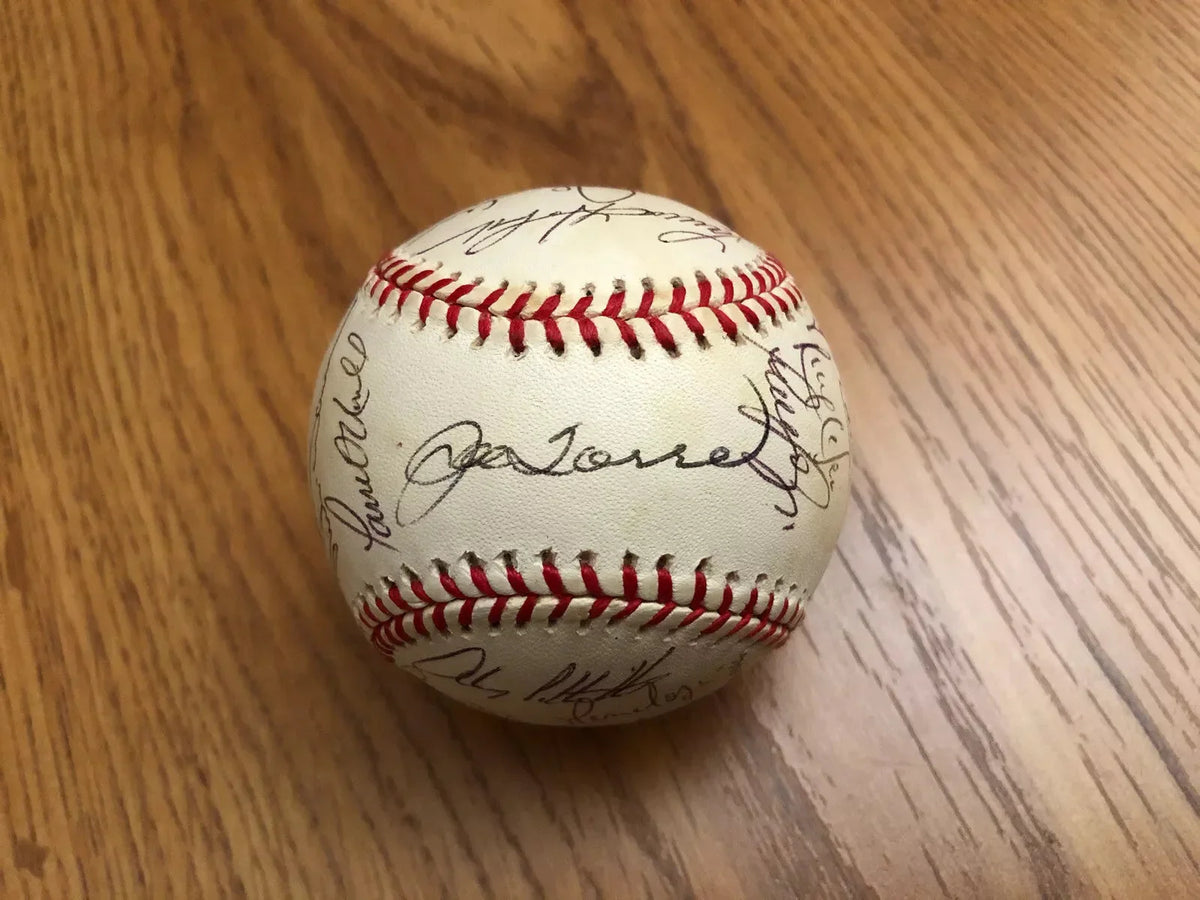 1999 Yankees World Champions team autographed AL basebal Derek Jeter JSA - AutographsForSale.com