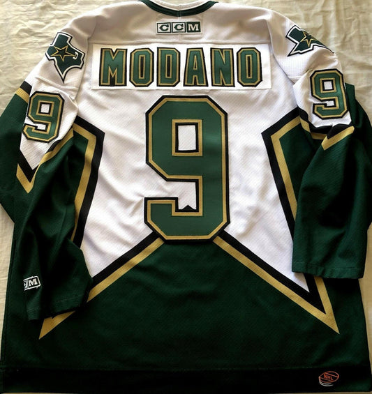 Mike Modano Dallas Stars 2000 Stanley Cup Finals CCM stitched white jersey Like New - AutographsForSale.com