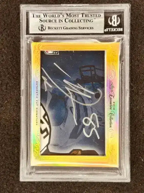 9e0cdb678031abb6a82d4c6b63cfb63d - AutographsForSale.com