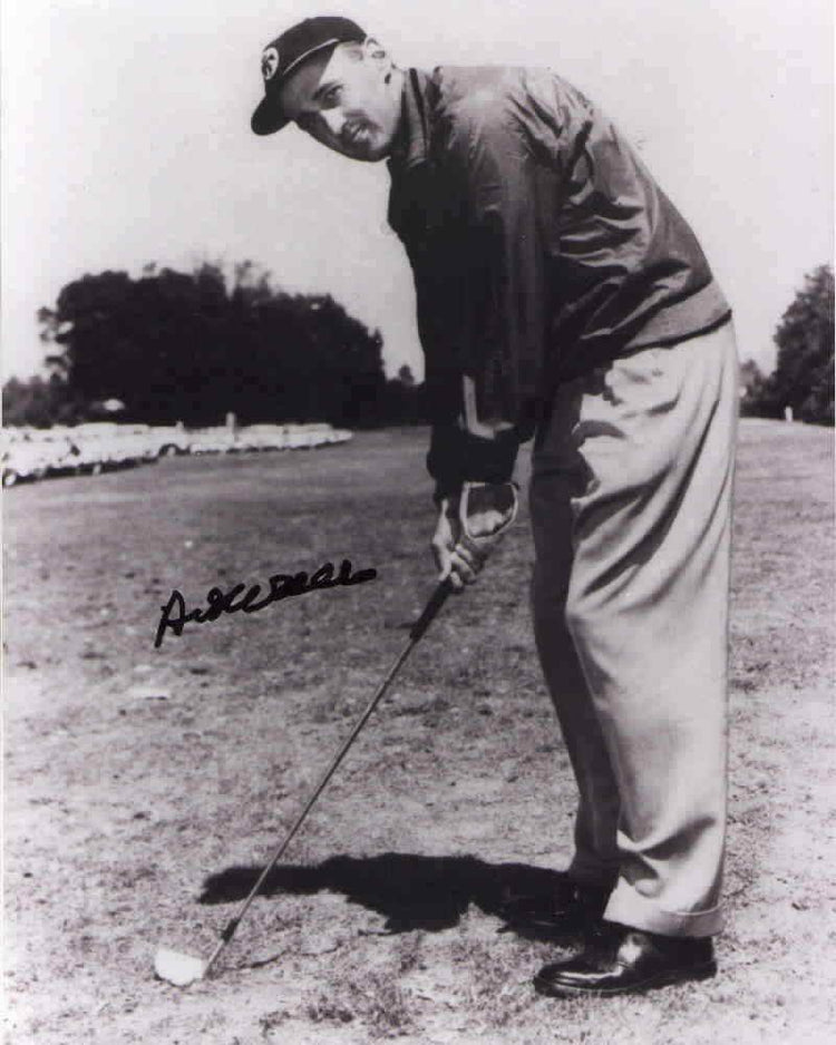 Art Wall autographed 8x10 golf photo - AutographsForSale.com