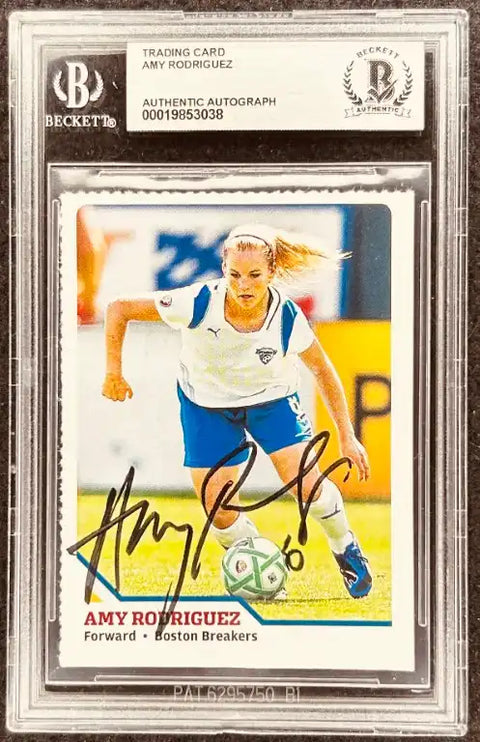Amy Rodriguez autographed soccer trading card, Boston Breakers forward, Beckett authenticated