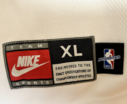 Michael Jordan signed Chicago Bulls 1998 Nike warmup jersey shooting shirt JSA - AutographsForSale.com