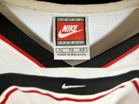 Michael Jordan signed Chicago Bulls 1998 Nike warmup jersey shooting shirt JSA - AutographsForSale.com