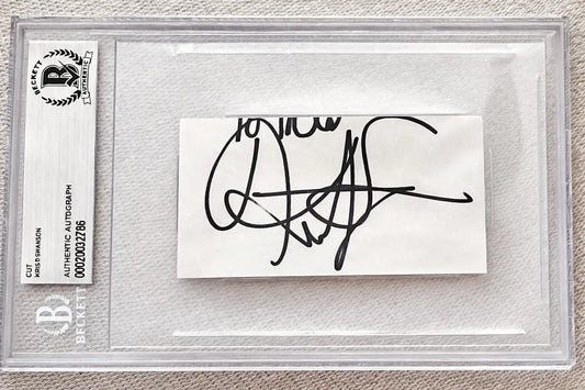 Beckett slabbed authentic autograph on white card in clear plastic case