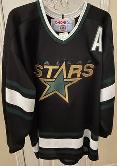 ModanoBlackCCMJerseyXLFRONT - AutographsForSale.com