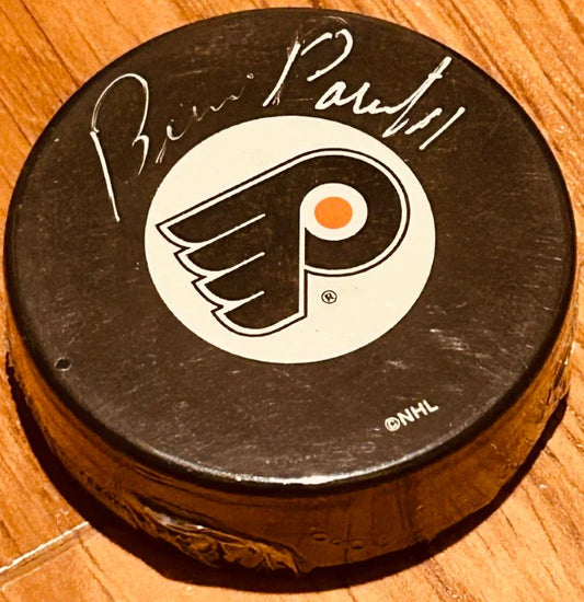 Bernie Parent autographed Philadelphia Flyers puck - AutographsForSale.com